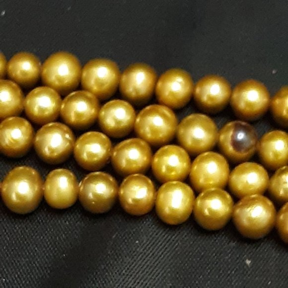 Vintage Sterling Four Strand Cultured Freshwater Pearl Necklace - Picture 11 of 12